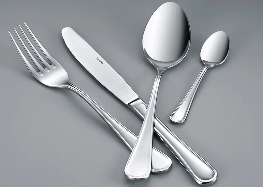 Luxury Stainless Steel Cutlery Set – 4 Pieces for Dining & Entertaining Atlas