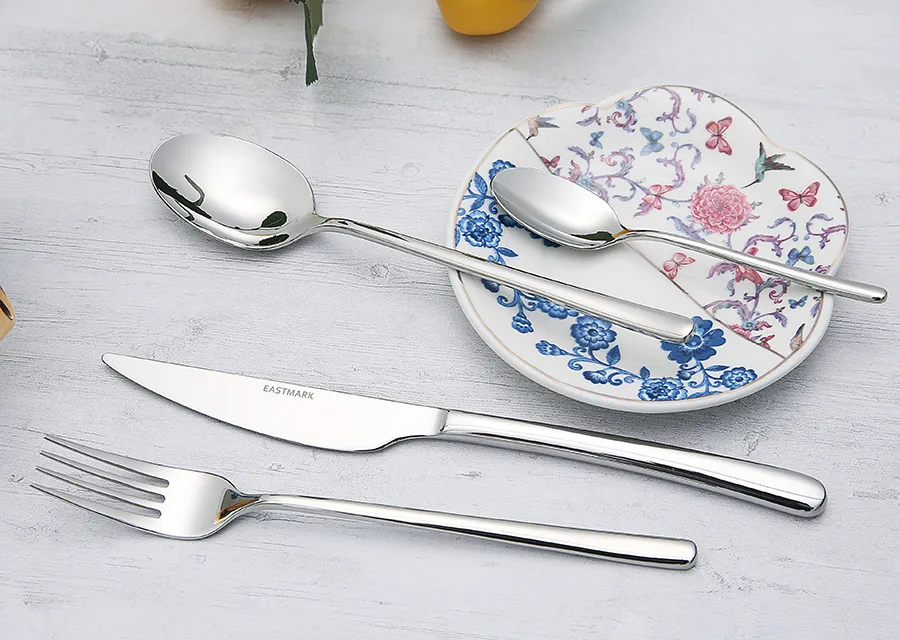 Modern-rounded-stainless-steel-flatware-set Hermes