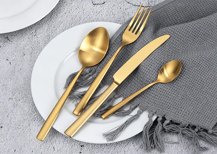 Gold stainless steel cutlery